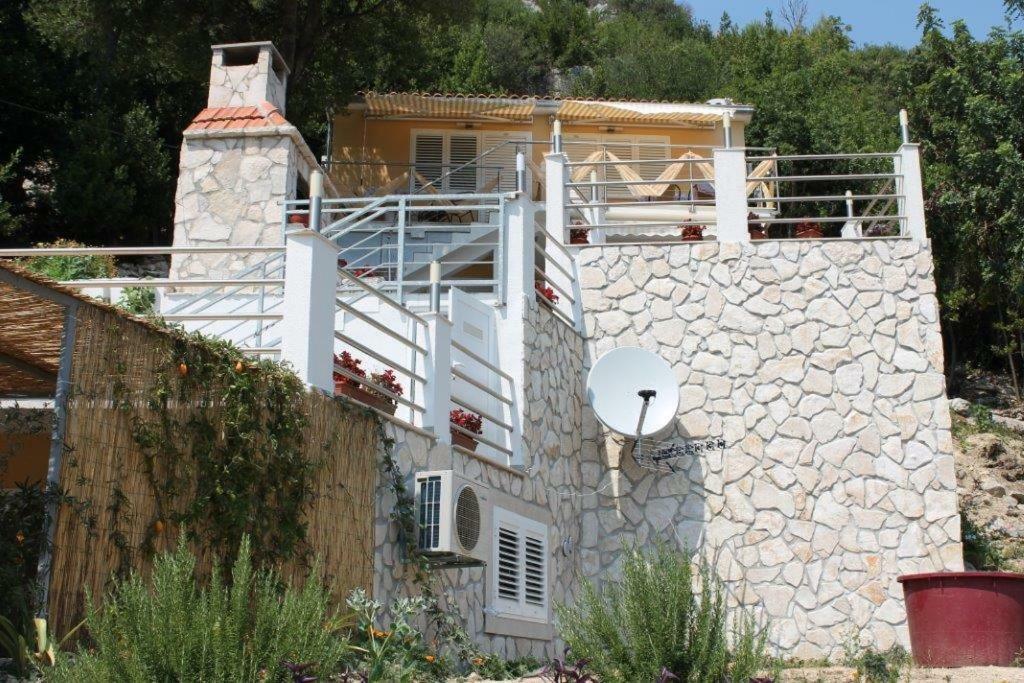 Apartmani Bozana Viganj Exterior photo